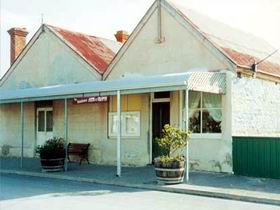 The Bakehouse Arts And Crafts - Accommodation Sydney 0