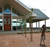 ArtWine Cellar Door - Accommodation Sydney