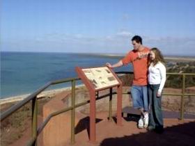 Hummock Hill Lookout - Accommodation Sydney 0