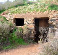 Miners Dugouts - Accommodation Sydney