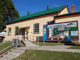 Sheffield TAS Accommodation Sydney