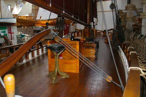 Bass & Flinders Centre - Sydney Resort 1