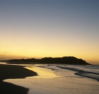 Dhamitjinya and Galaru - Sydney Resort