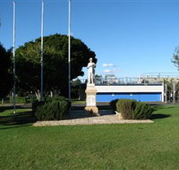 Oxley War Memorial - Accommodation Sydney