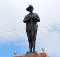 Charters Towers Memorial Cenotaph - Accommodation Sydney