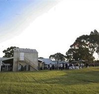 St Leonards Vineyard - Sydney Resort