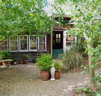 Gumnut Hideaway Gallery - Accommodation Sydney