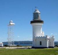 Point Perpendicular Lighthouse and Lookout - Accommodation Sydney