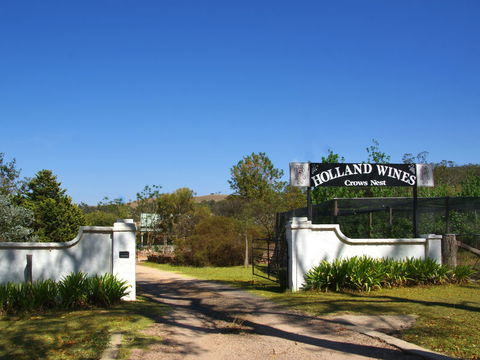 Holland Wines - Accommodation Sydney 3