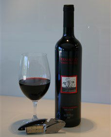 Diamond Creek Estate Cellar Door - Accommodation Sydney 3
