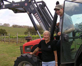Diamond Creek Estate Cellar Door - Accommodation Sydney 4