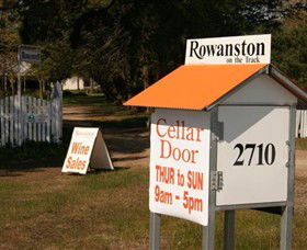 Rowanston On The Track Winery & Bed And Breakfast - Sydney 4u 0