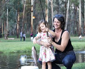 Buxton Trout & Salmon Farm - Accommodation Sydney 1