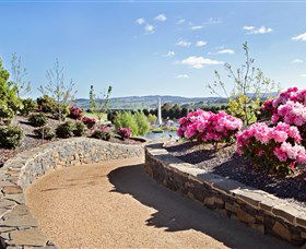 The Water Garden At Mayfield Garden - Sydney 4u 4