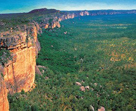 AAT Kings Guided Tours (Top End) - Sydney 4u 0