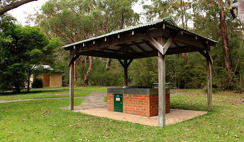 Brisbane Water National Park - Sydney 4u 1