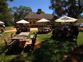 Overland Corner Hotel - Accommodation Sydney 3