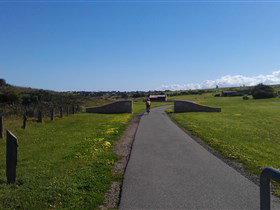 Encounter Bikeway - Sydney Resort 0