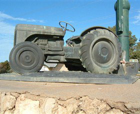 Ferguson Tractor Monument - Accommodation Sydney 0