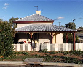 Former Customs Officers Residence - Accommodation Sydney 0