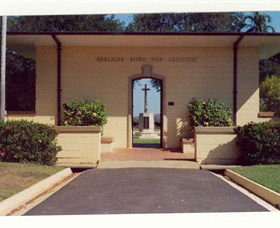 Adelaide River War Cemetery - Sydney 4u 1