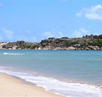 Dhamitjinya East Woody Island and Galaru East Woody Beach - Sydney Resort