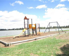 Gum Bend Lake - Accommodation Sydney 4