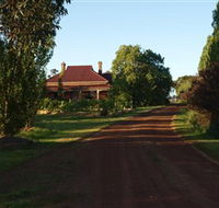 Pierrepoint Wines Cellar Door - Accommodation Sydney