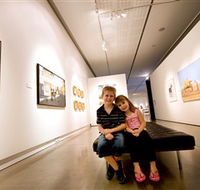 Western Plains Cultural Centre - Accommodation Sydney