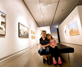 Western Plains Cultural Centre - Accommodation Sydney 0