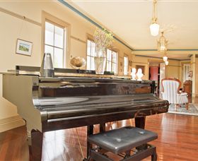 Barcaldine House - Sydney 4u 6