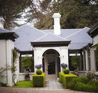 Duneira Mt Macedon - Accommodation Sydney