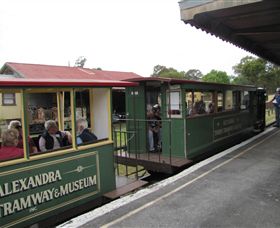 Alexandra Timber Tramway - Sydney 4u 1