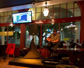 PJ O'Reilly's Irish Pub - Accommodation Sydney 1