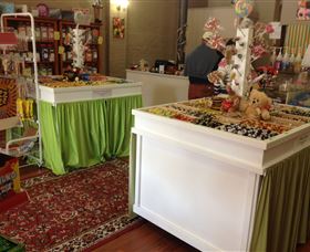 Taylors Sweets And Treats - Sydney 4u 5