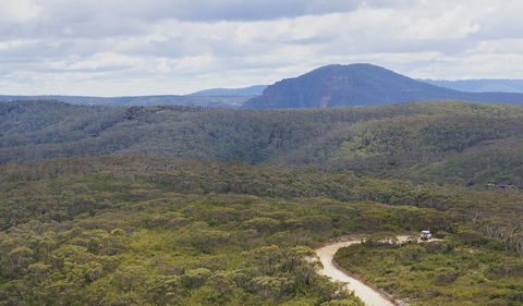 Mount Hay Road â€“ Leura - Sydney 4u 0