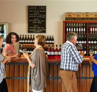 Upper Reach Winery and Cellar Door - Sydney Resort