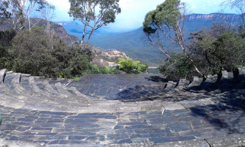 Leuralla Amphitheatre - Sydney 4u 1