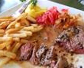 Dungog Memorial Bowling Club - Sydney Resort 3