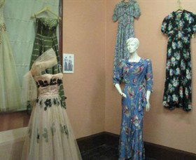 The Museum Of Clothing - Sydney 4u 6