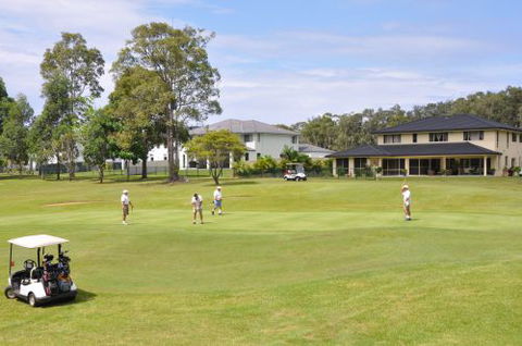 Emerald Downs Golf Course - Accommodation Sydney 3