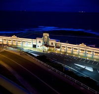 Newcastle Ocean Baths - Sydney 4u