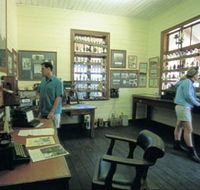 Hamelin Pool Telegraph Station - Sydney 4u