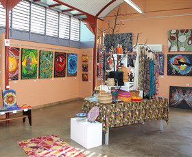 Dunghutti Ngaku Aboriginal Art Gallery - Sydney 4u 0