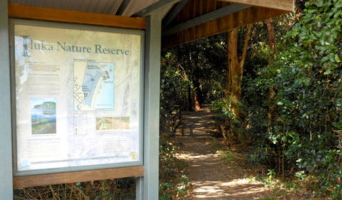 Iluka Nature Reserve - Sydney 4u 1