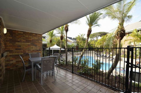 Glen Eden Beach Resort - Accommodation Sydney 1