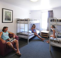 Yamba YHA - Sydney 4u