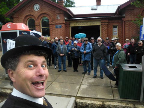 Yackandandah Historic Street Walk - Sydney 4u 0