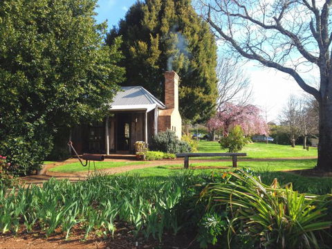 Mont De Lancey Historic Property Tours - Sydney 4u 6