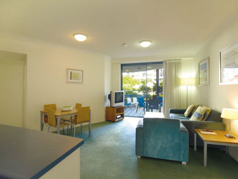 Oaks Calypso Plaza - Accommodation Sydney 2